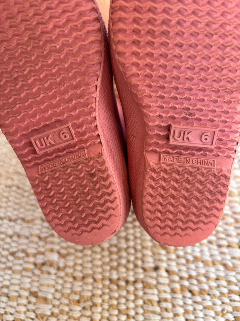 Hunter Kids Dusty Pink Rubber Rain Boots